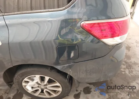 2014 Nissan Pathfinder S из США, поврежденный, VIN 5N1AR2MM0EC649835